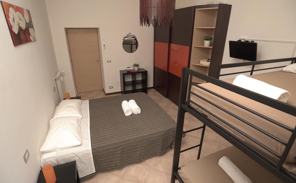 Hotel Domus Amica à Rome Extérieur photo