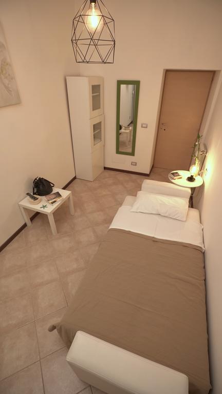 Hotel Domus Amica à Rome Extérieur photo