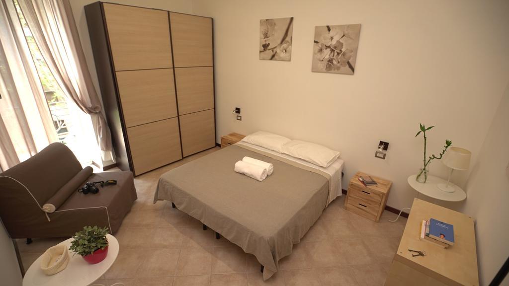 Hotel Domus Amica à Rome Extérieur photo
