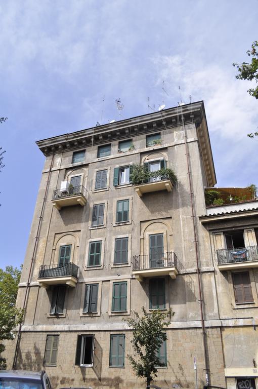 Hotel Domus Amica à Rome Extérieur photo