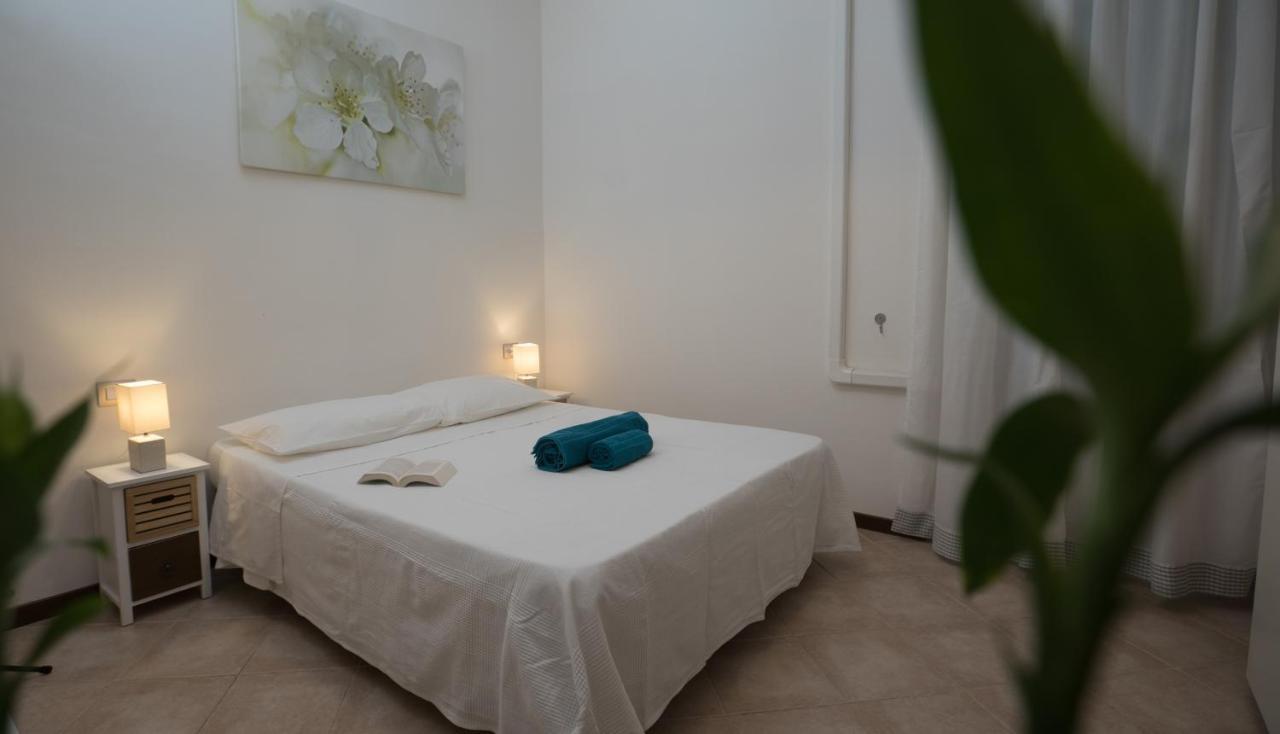 Hotel Domus Amica à Rome Extérieur photo