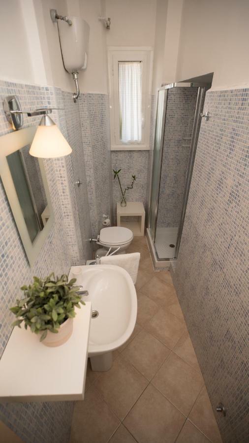 Hotel Domus Amica à Rome Extérieur photo